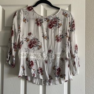 Floral women’s top